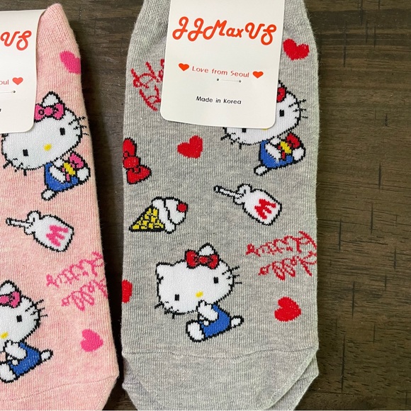 Hello Kitty Ankle Socks Set - Picture 2 of 7